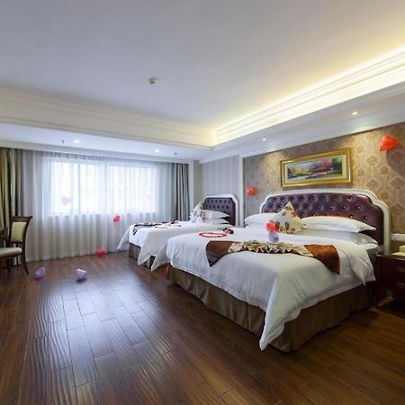 Vienna International Hotel Nanning Zoo Exterior photo